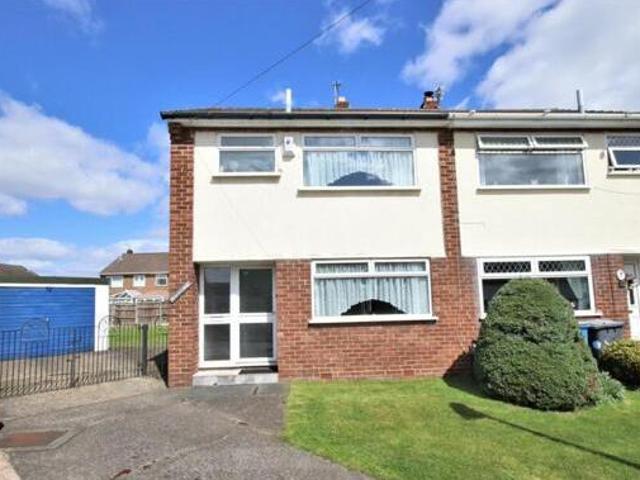 House for sale in Widnes, Cheshire