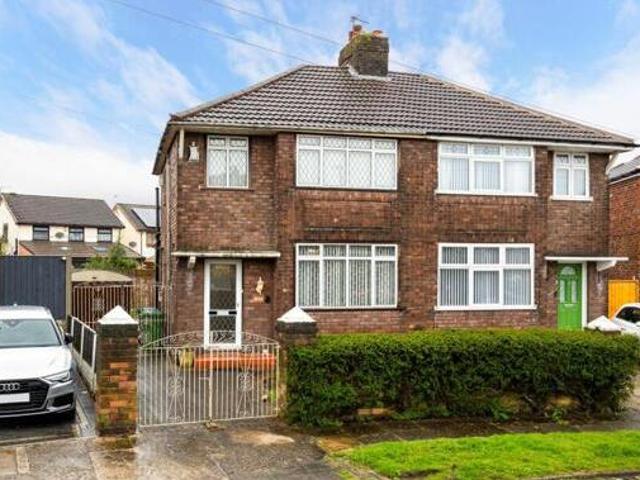 House for sale in Widnes
