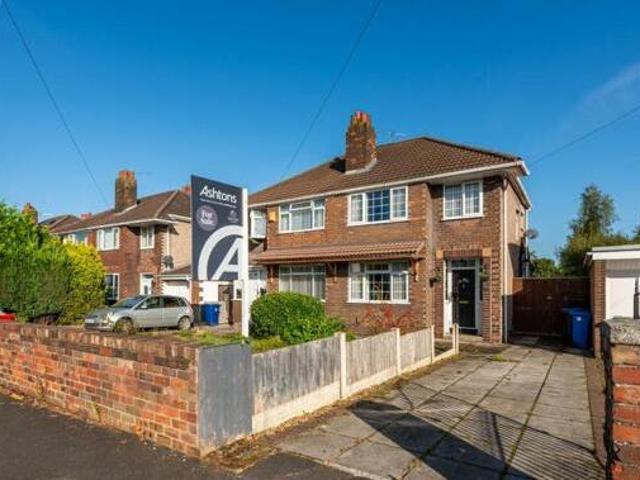 House for sale in Widnes