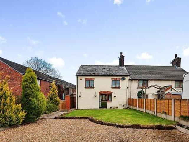 House for sale in Widnes