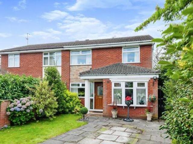 House for sale in Widnes
