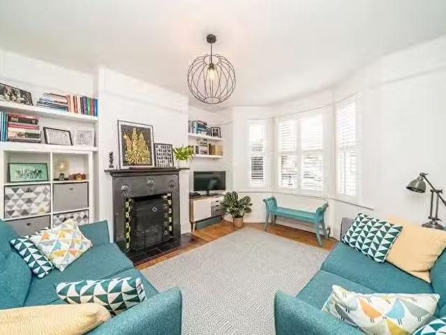 House for sale in Norbiton
