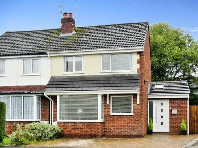 House for sale in Pownall Park, Wilmslow