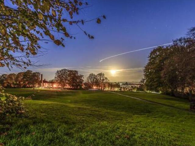 House for sale in Fulflood, Hampshire