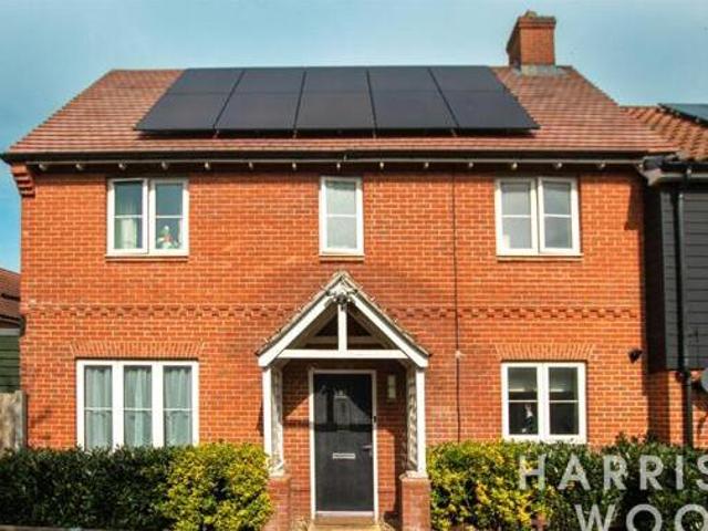 House for sale in Chipping Hill, Essex