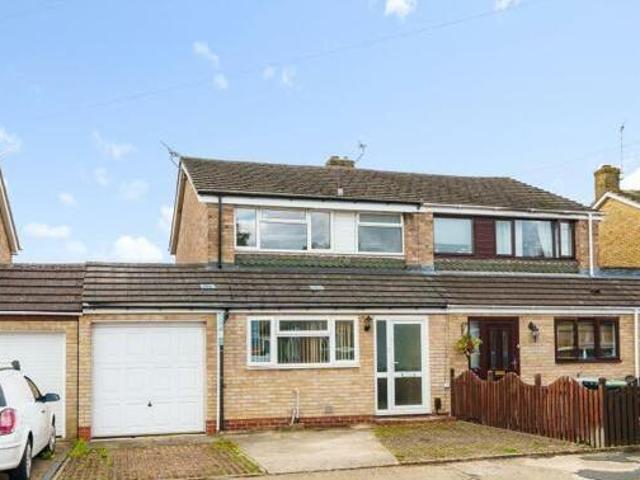 House for sale in Deer Park, Black Bourton