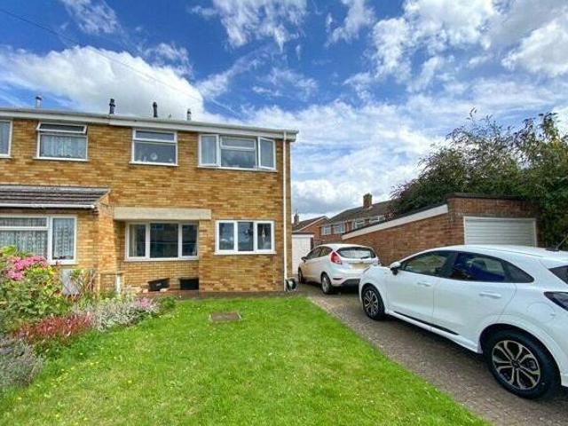 House for sale in Deer Park, Black Bourton