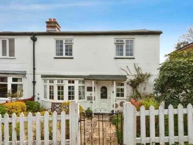 House for sale in Knaphill, Woking