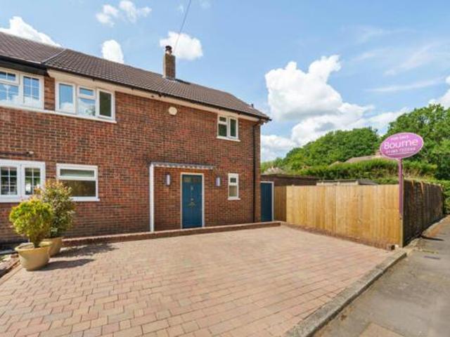 House for sale in Horsell, Woking