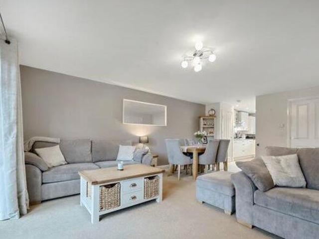 House for sale in Wokingham, England