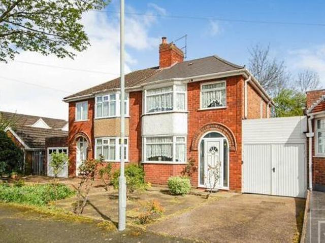 House for sale in Springhill, West Midlands