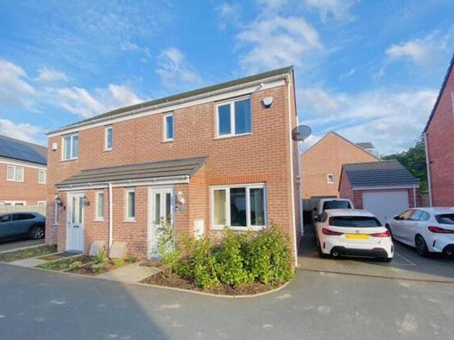 House for sale in Freezeland, Bilston