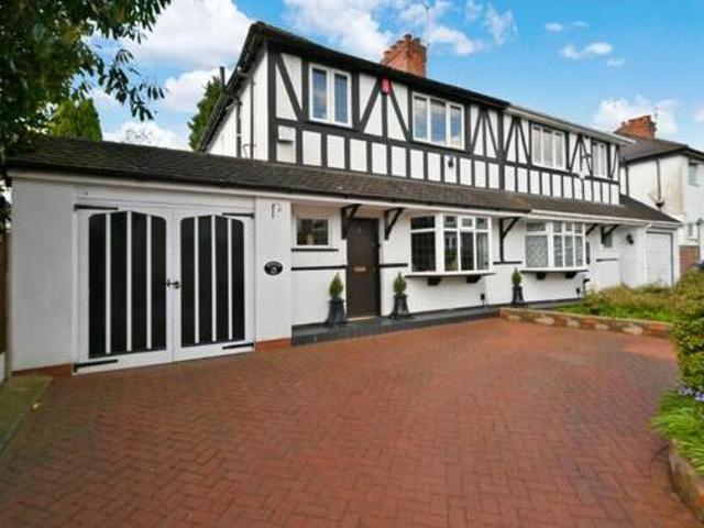 House for sale in Wednesfield, West Midlands
