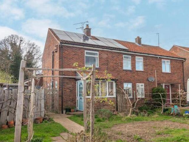 House for sale in Maidensgrave, Eastbridge