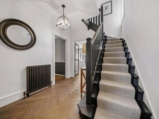 Farm for sale in Baberton, Scotland