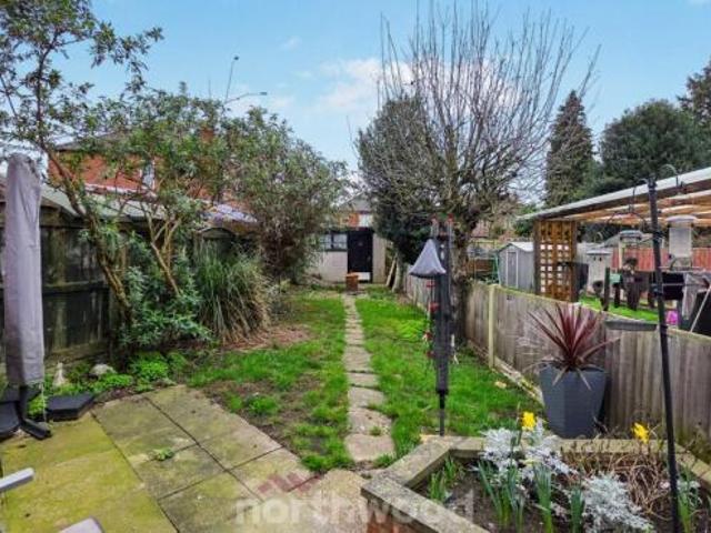 Farm for sale in Wheatley, South Yorkshire