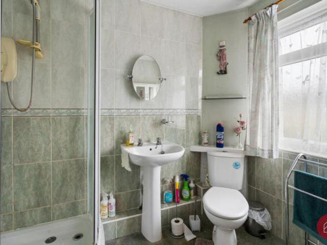 Farm for sale in Blackbird Leys, Oxford