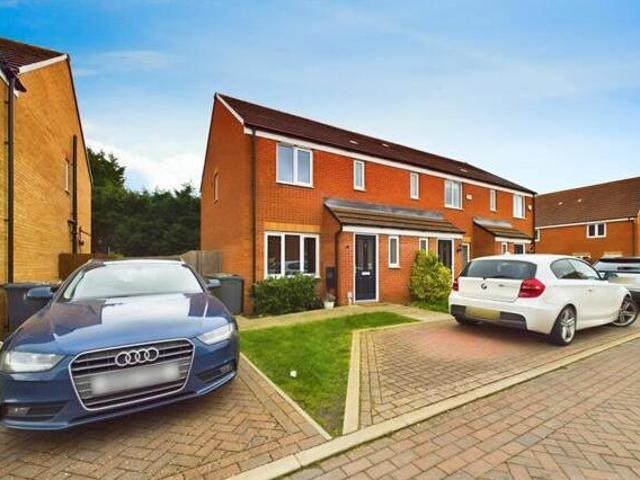House for sale in Hampton Green, Cambridgeshire