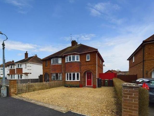 House for sale in Dines Green, Worcester