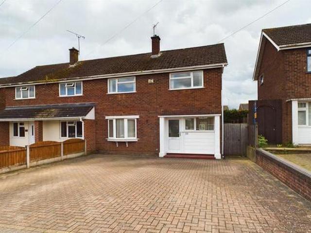 House for sale in Lyppard Grange, Worcester