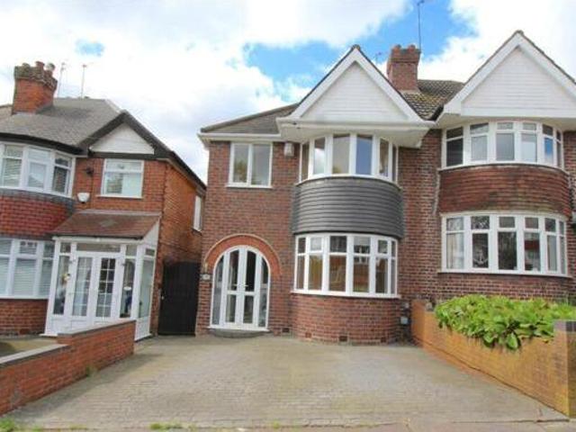 House for sale in Lyndon Green, Birmingham