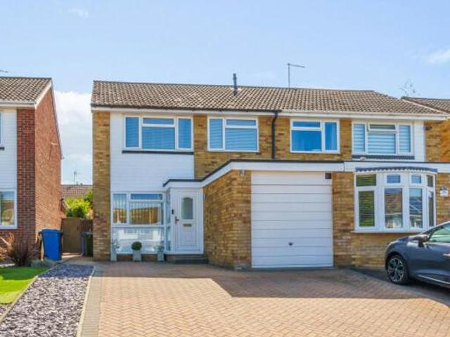 House for sale in Moulsham Green, Hart