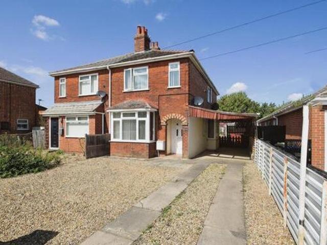 House for sale in Yaxley, Hampton Green