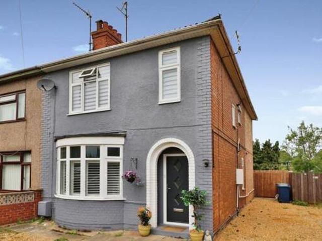 House for sale in Yaxley, Hampton Green