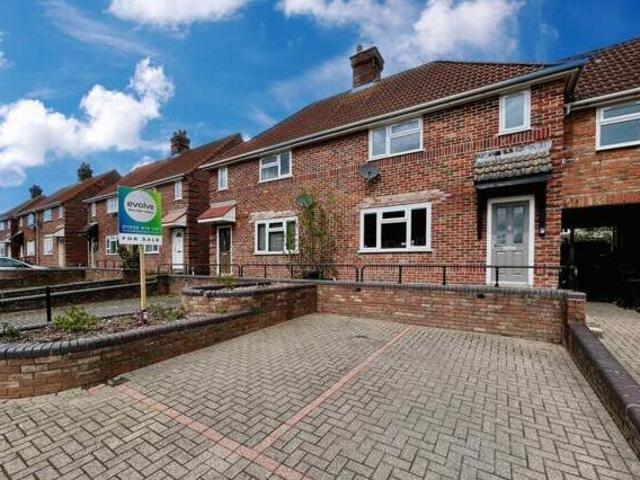 House for sale in Preston Plucknett, Yeovil