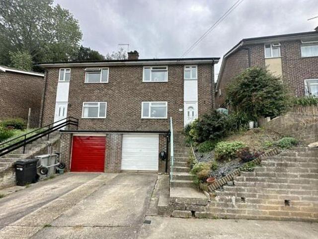 House for sale in Preston Plucknett, Yeovil