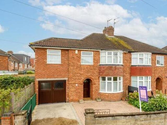 House for sale in Derwenthorpe, York