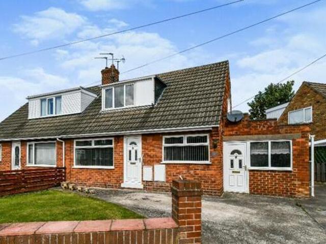 House for sale in High Field, York