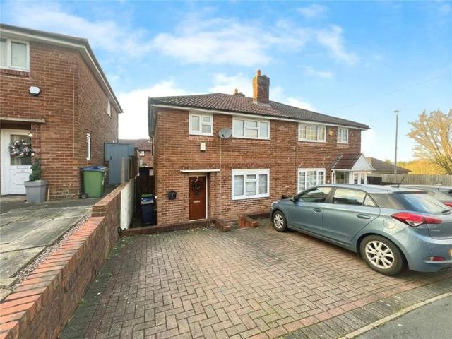 House for sale in Tividale, White Cross