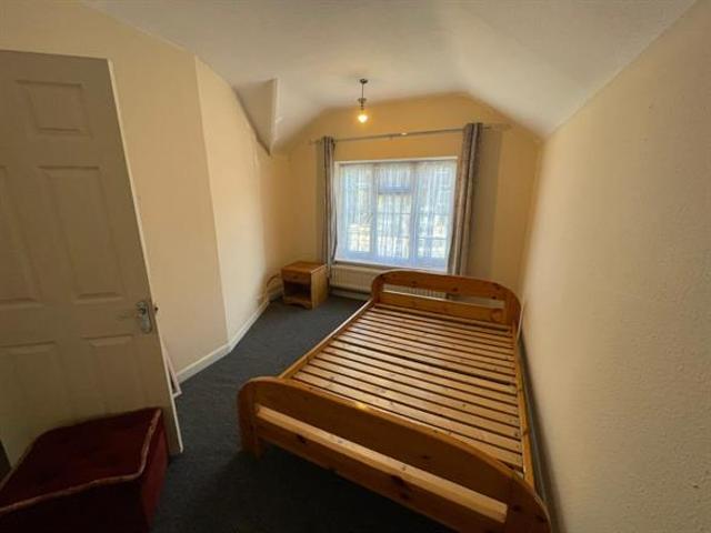 House for rent in Castlefield, High Wycombe