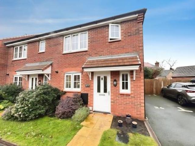 House for rent in Cuddington, Cheshire