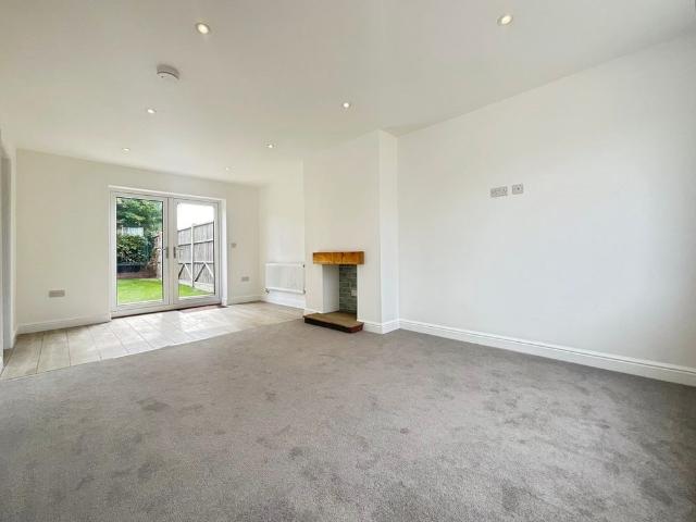 House for rent in Alverton, East Midlands