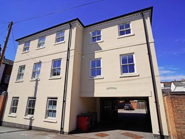 House for rent in Sydenham, Green Close