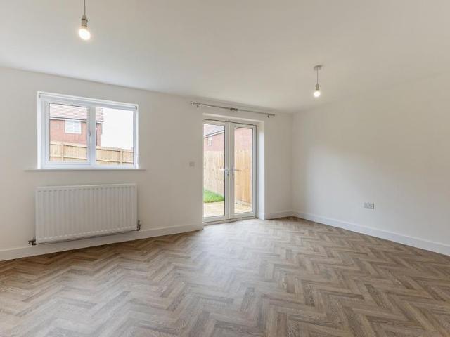 House for rent in Blackdown, Warwick