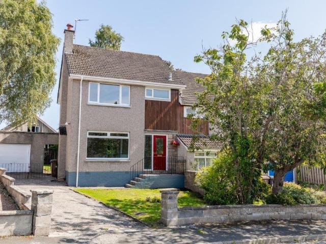 House for rent in Ballindoch, Scotland