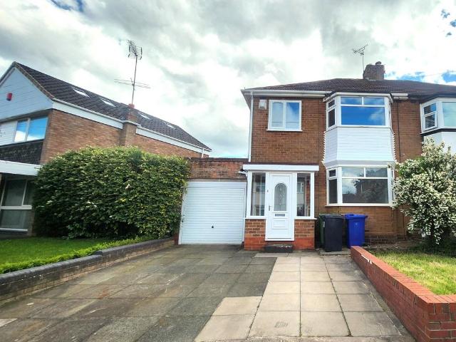 House for rent in Halesowen, West Midlands