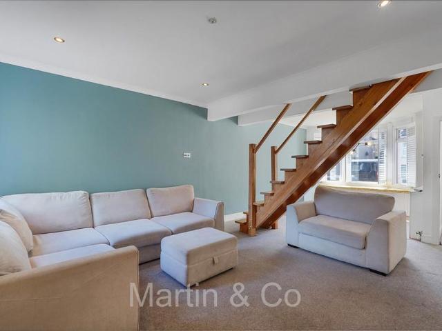 House for rent in London Borough of Croydon, Greater London