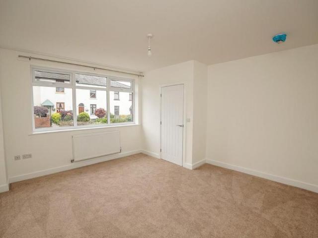 House for rent in Lee Bank, Greater Manchester