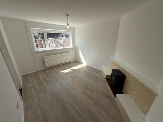 House for rent in Scott's Green, Brierley Hill