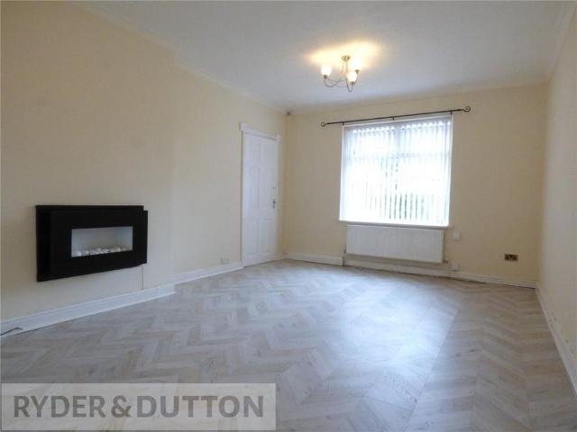 House for rent in Lower Place, Burnedge
