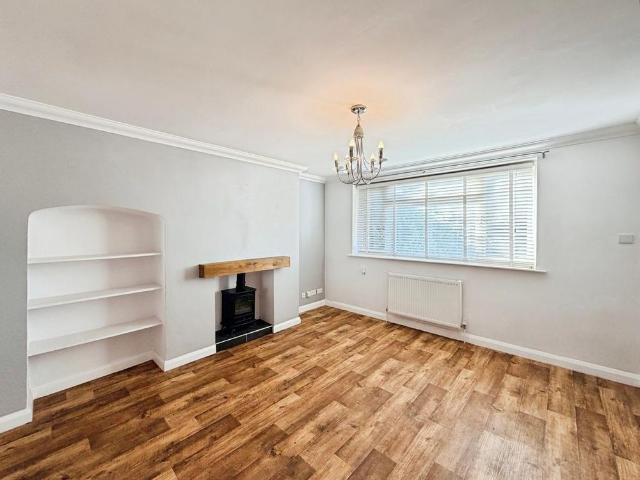 House for rent in Mill Hill, Ash