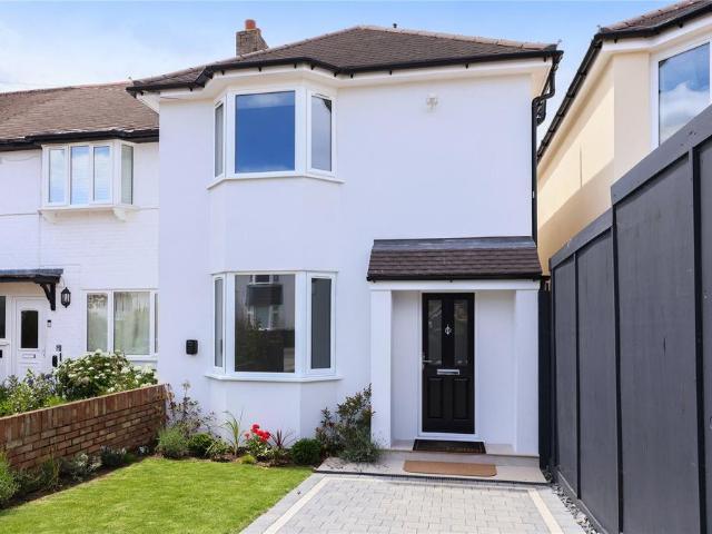 House for rent in Blackhills, Surrey