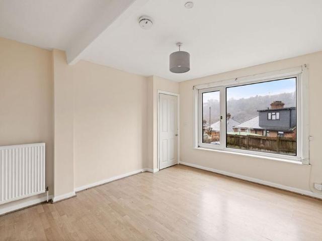 House for rent in River, Ash