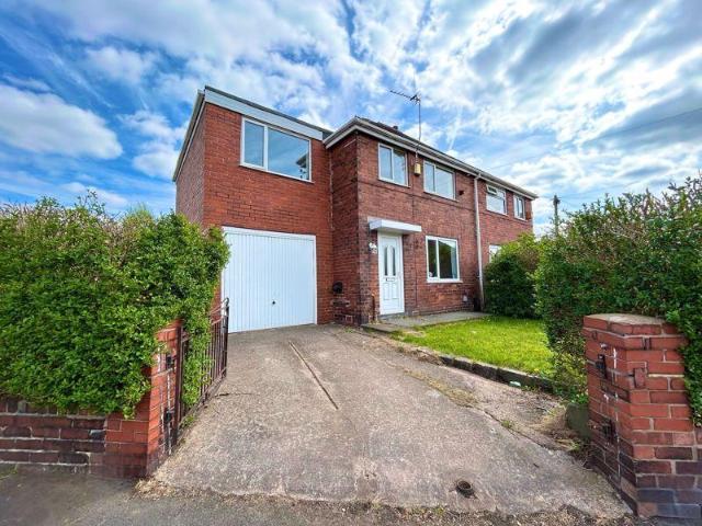 House for rent in Higher Irlam, Salford