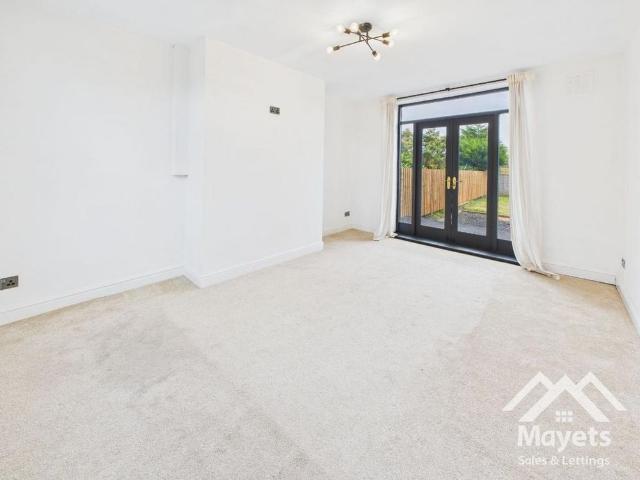 House for rent in Intack, Blackburn