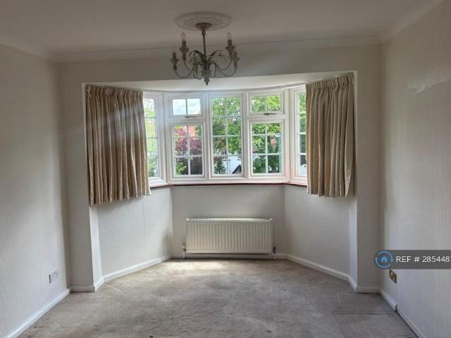 House for rent in Carshalton Beeches, Greater London